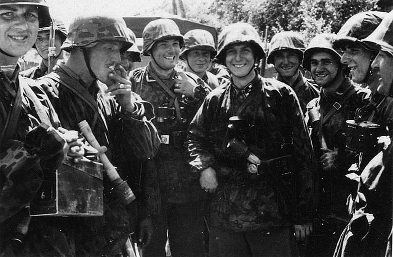 #ミリオタが好きなものをあげてこう

兵隊の笑顔 