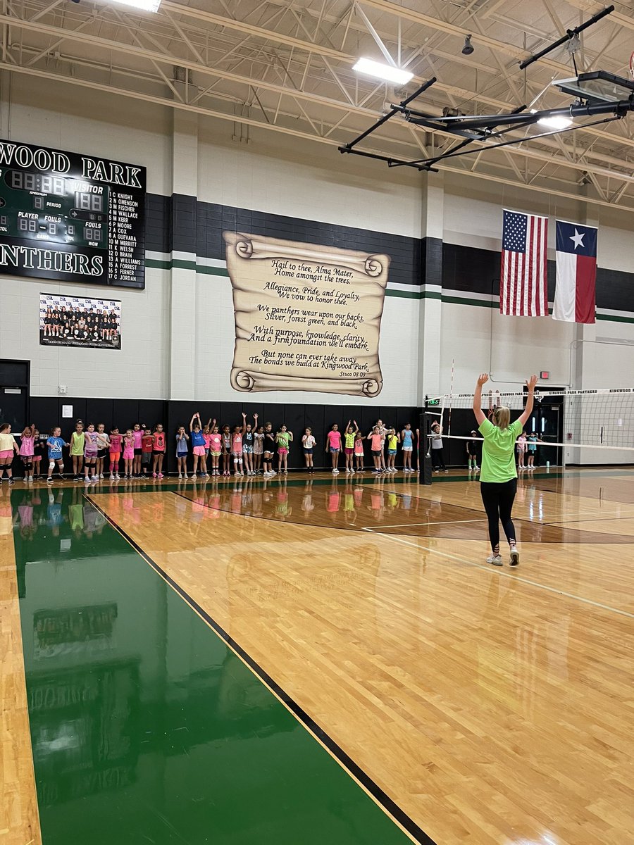 KPVolleyball1's tweet photo. KPVB had a GREAT first day of camp!! Over 150 campers, ages K - incoming freshman. The future is looking bright! #wearekpark #kpvb https://t.co/sttYYYhbdw