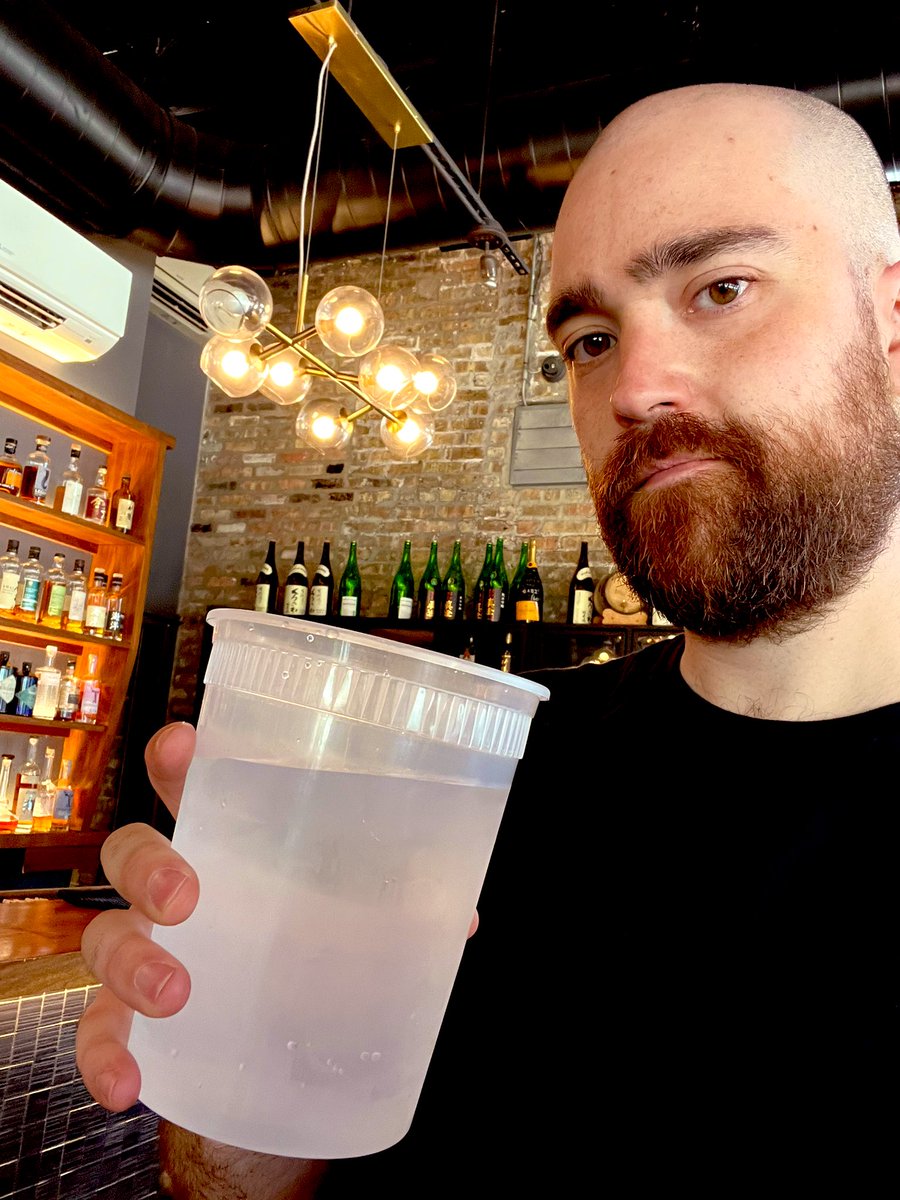 Yo Carmy u want a sip? #havingone #thebear