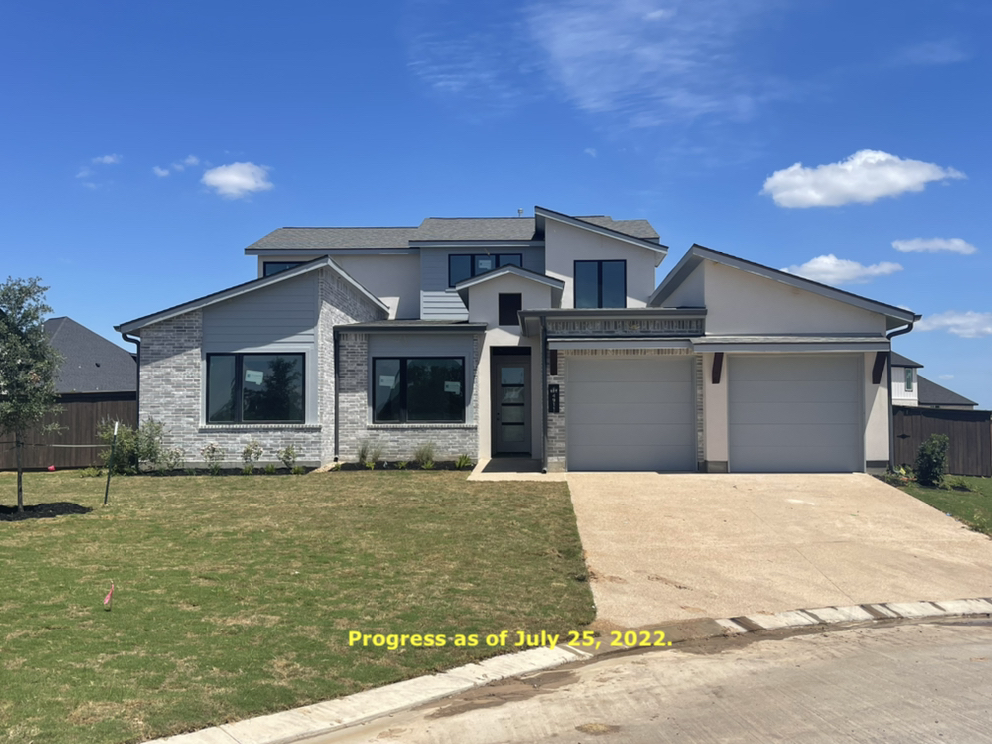 tm5team's tweet photo. Just Listed!
New Builder Listing
4911 Crystal Ridge Court
College Station, TX
5 beds, 5 baths
3,403 sq ft
List Price: $989,900.00
Quick link: https://t.co/fMno0AEItb

#4911CrystalRidgeCt #RealEstate #TM5Team #Homeforsale #Homeoftheday” https://t.co/FbvH6pFhoh