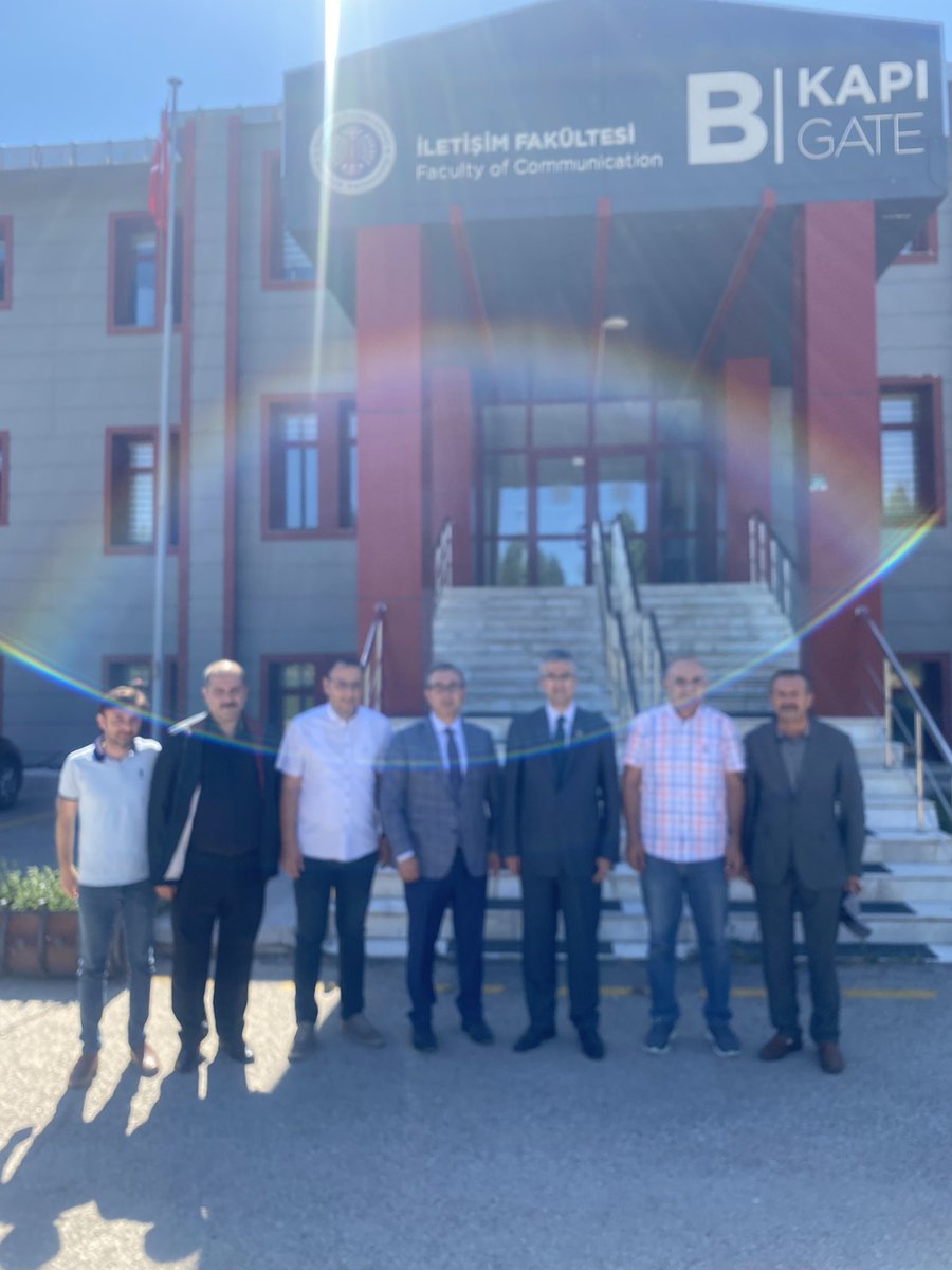 kamilaydinmhp's tweet photo. Atatürk Üni. Hukuk, Veterinerlik, Ziraat, Su Ürünleri, İletişim ve Güzel Sanatlar fakültelerini ziyaret edip akademisyenlerin başarılarını yerinde gözlemledikten sonra Nene Hatun A.Kız Lisesine uğradık. Günün sonunda Erzurum SMMMO yönetimine uğrayıp başarı dileklerimizi ilettik. https://t.co/btdmoZCiyQ