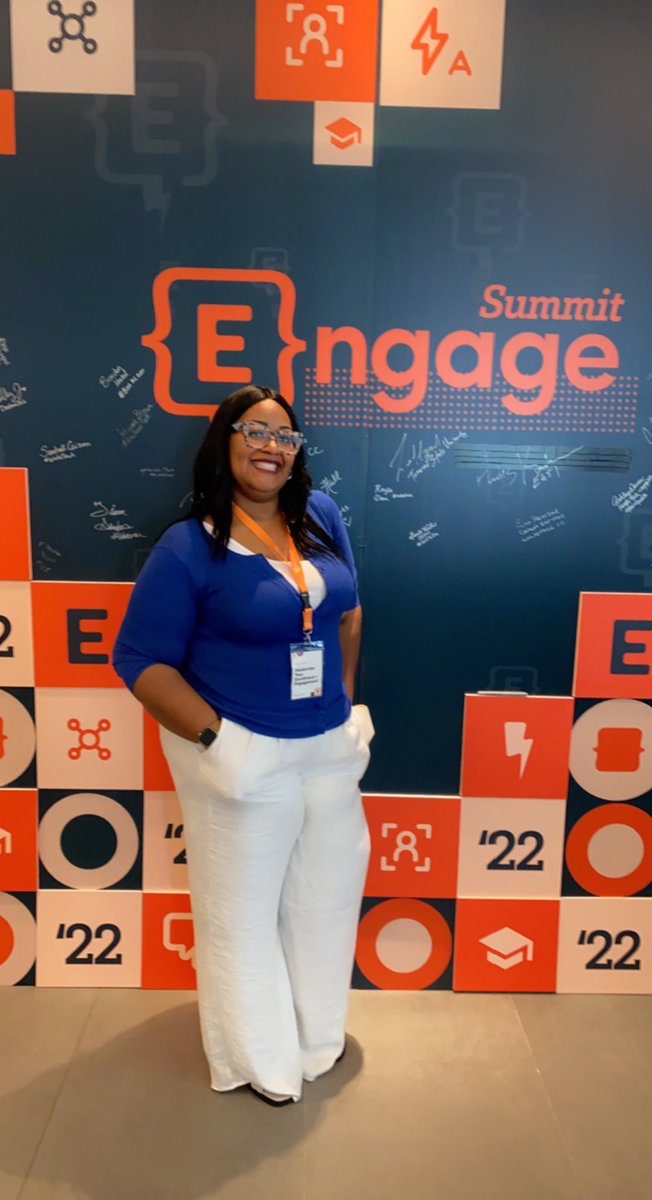 TechnicallyToya's tweet photo. Such an informative event. #engagesummit @Element451crm https://t.co/k9hH3VH77O