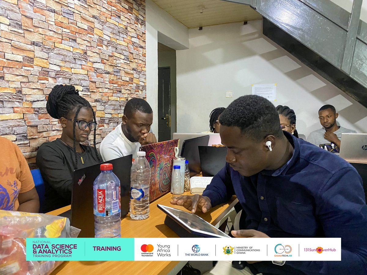131SFH's tweet image. Here are excerpts of today's training where the participants reviewed some #pandas methods for analyzing data frames and got an introduction to python #Matplotlib library.
#datascienceandanalytics #DataScience #Analytics #sunimpact #Python #datavisualization