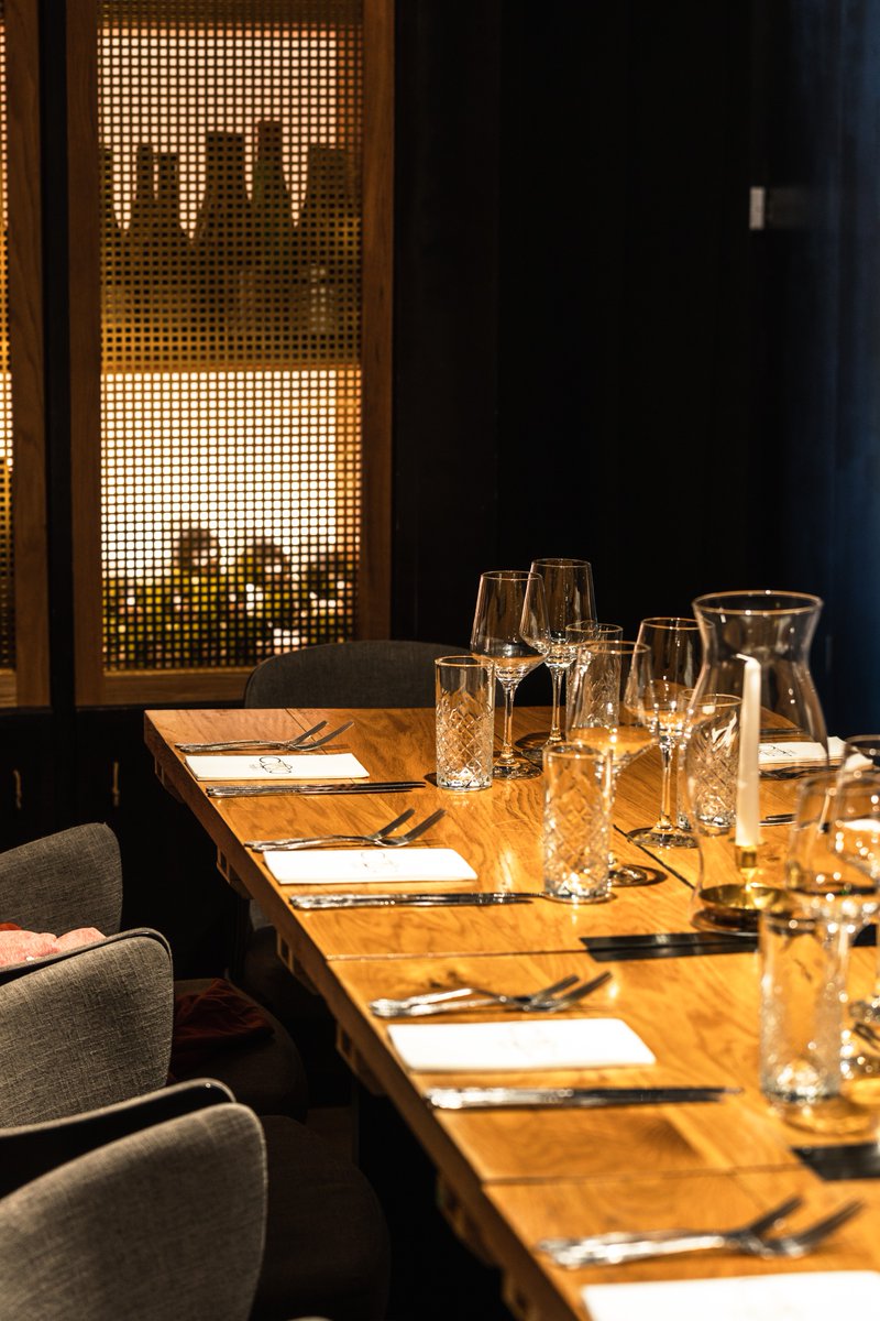 Suitable for a variety of occasions, such as a birthday, anniversary, or just a celebration of the season, dine from a bespoke menu while surrounded by our awe-inspiring collection of wines 🍷 Email enquiries@cocoretro.com to make the most of this stunning space... #privatedining