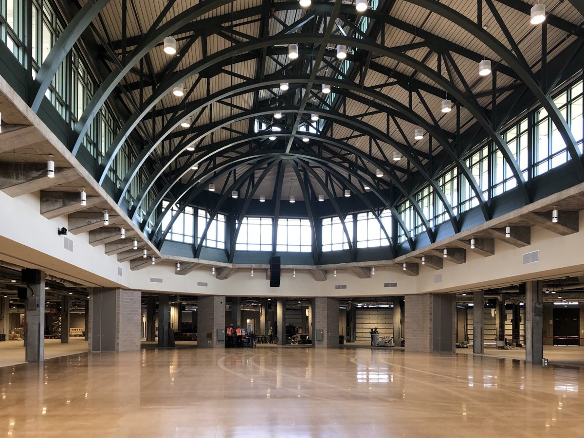 rhawkets's tweet image. According to the "WORLD CHAMPIONSHIP PRIMER" the Wildcard and the first three days of the Main Event will be at the Pavilion in the Dickies Arena Simmons Bank Plaza.
This is the Pavilion in the Dickies Arena Simmons Bank Plaza. 🤨