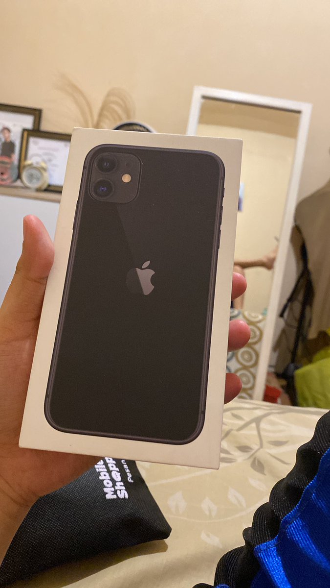 aminxmuhammad's tweet photo. iPhone 11 128gb black ibox,
Garansi masi jalan
BH 100%
8.1 nego tipis
#zonauang #iphoneibox #WTS #wtsiphone #exibox https://t.co/3nm9yM07eM