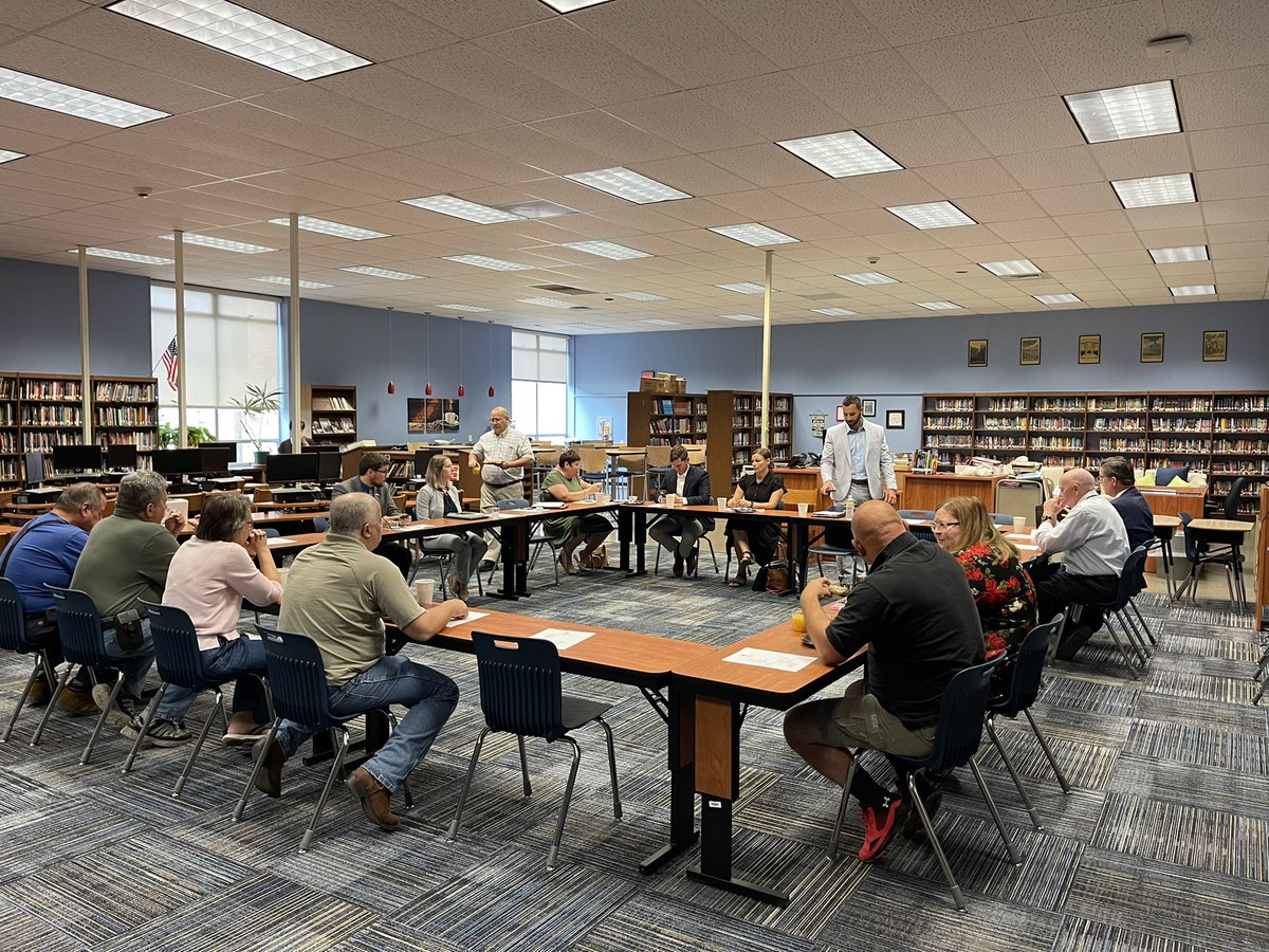 Great day hosting our first Leadership Summit <a href="/WmsValleySD/">Williams Valley School District</a> ! We had powerful discussions with local leaders on the future of our district! Thanks to representation from <a href="/SenatorArgall/">Senator David Argall</a> office &amp; Joe Kerwin <a href="/PAHouseGOP/">PA House Republicans 🇺🇸</a> for coming out.