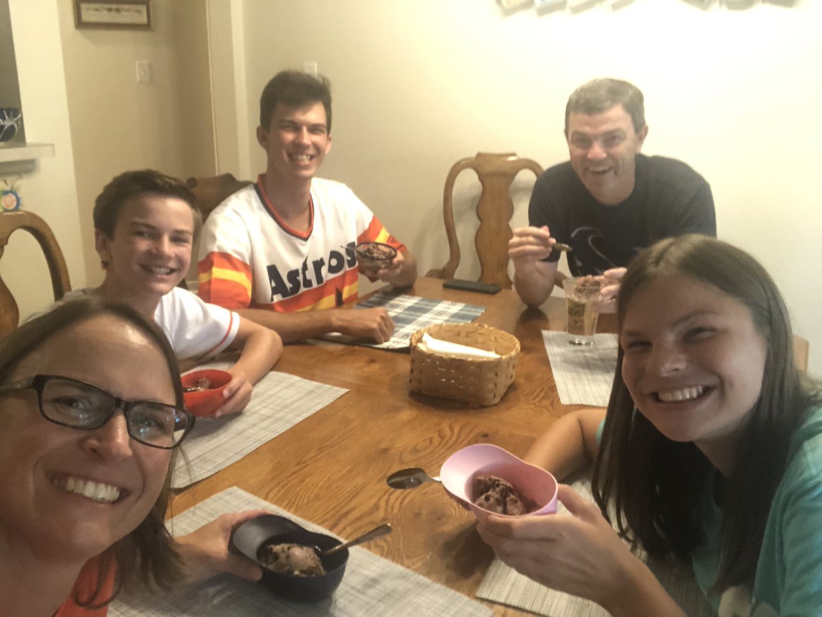 MrsBuege's tweet photo. Enjoying homemade ice cream for a cold treat🍨#cecheetahs #cesummer22 https://t.co/qZtLnma6Qp