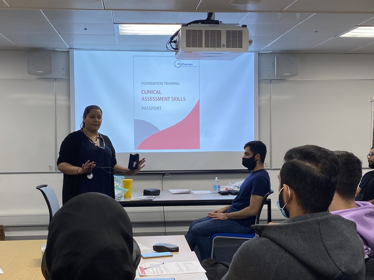 NomaPropharmace's tweet image. Our #multisector pharmacy #Foundation programme was launched to meet the needs of trainees completing #multi-sector programmes. Amazing to see how this programme has gone from strength to strength. High quality training delivered by expert trainers @ProPharmace