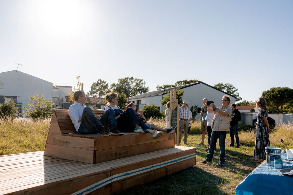 Clairsienne tweet media