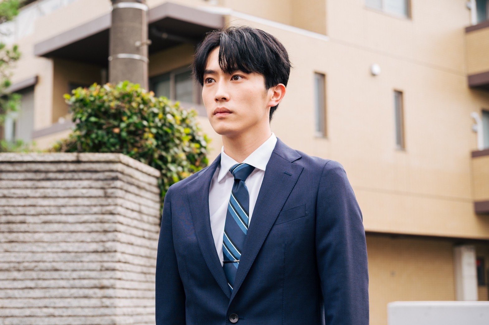 新製品情報も満載 INFORMATION SUIT×杉野遥亮】| 4S | スーツ 新製品情報も満載 INFORMATION SUIT×杉野遥亮】| 4S | スーツ