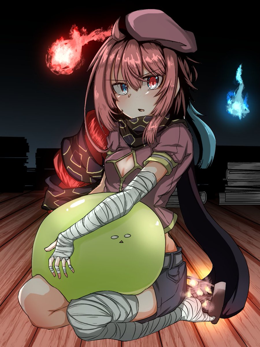 #幽霊の日 なので
幽霊だけど設定のせいでぱっと見幽霊に見えないけどまだ幽霊要素があるうちの子sの絵を再掲 