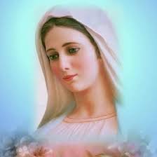Nel cielo, Maria comanda agli angeli ed ai beati. Come ricompensa della sua profonda umiltà, Dio le ha dato il potere e l'incarico di riempire di santi i troni lasciati vuoti dalla superbia degli angeli ribelli.