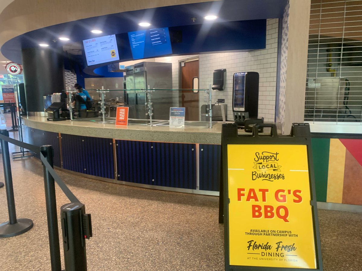 UF_BSD's tweet photo. Mi Apa and Fat G's are the Reitz this week! Don't miss out on the opportunity to eat their delicious cuisines!
#UFDining #MiApa #FatGs https://t.co/ajxkGYp4SR