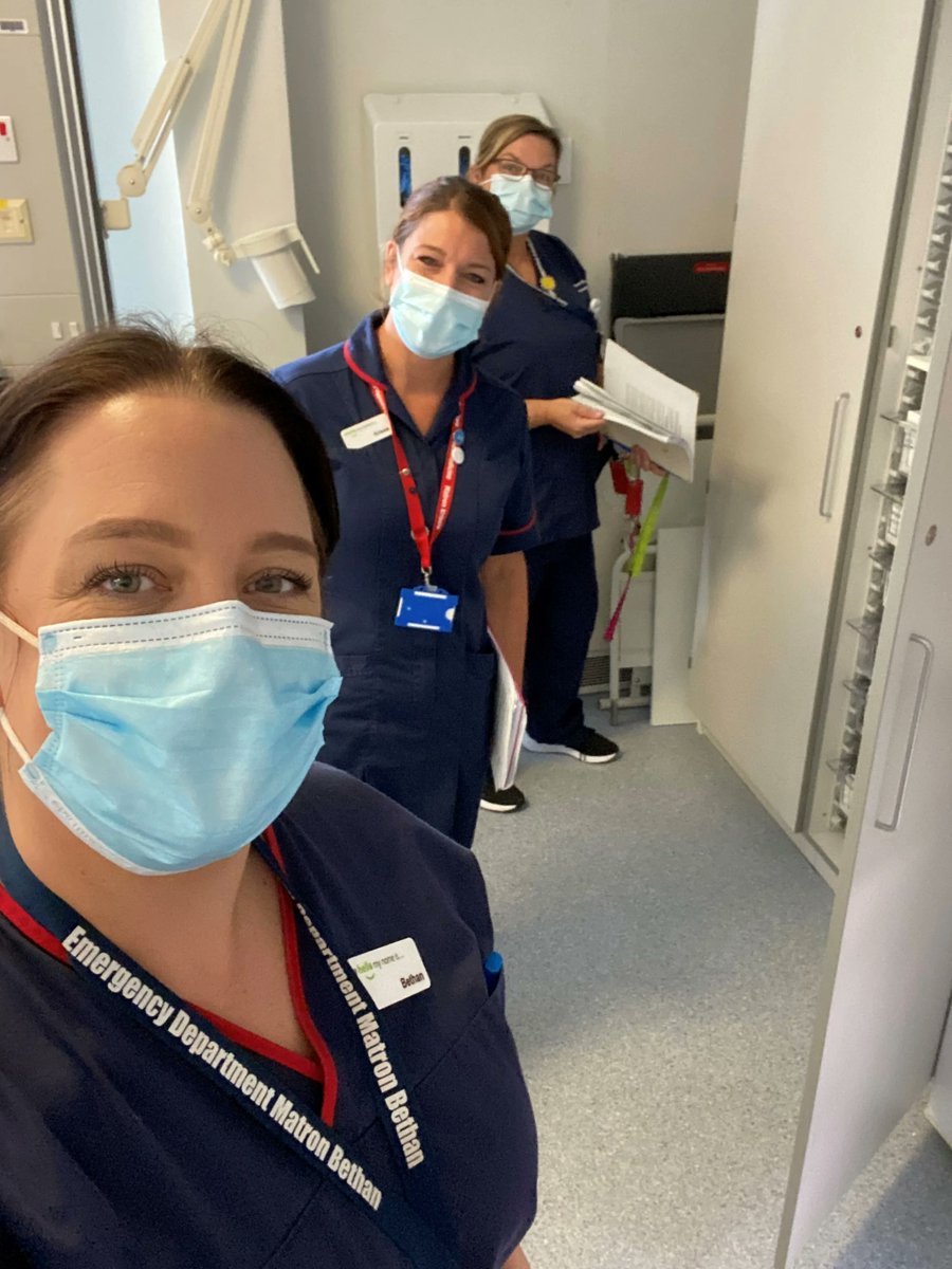 IWTPHUCareers's tweet photo. Are you a Nurse looking to join a family? We have various positions throughout our fantastic departments and wards here with us at QA. We would love to hear from you, apply now for an interview!

https://t.co/8MAssHIKUf https://t.co/JhVISjHQLv