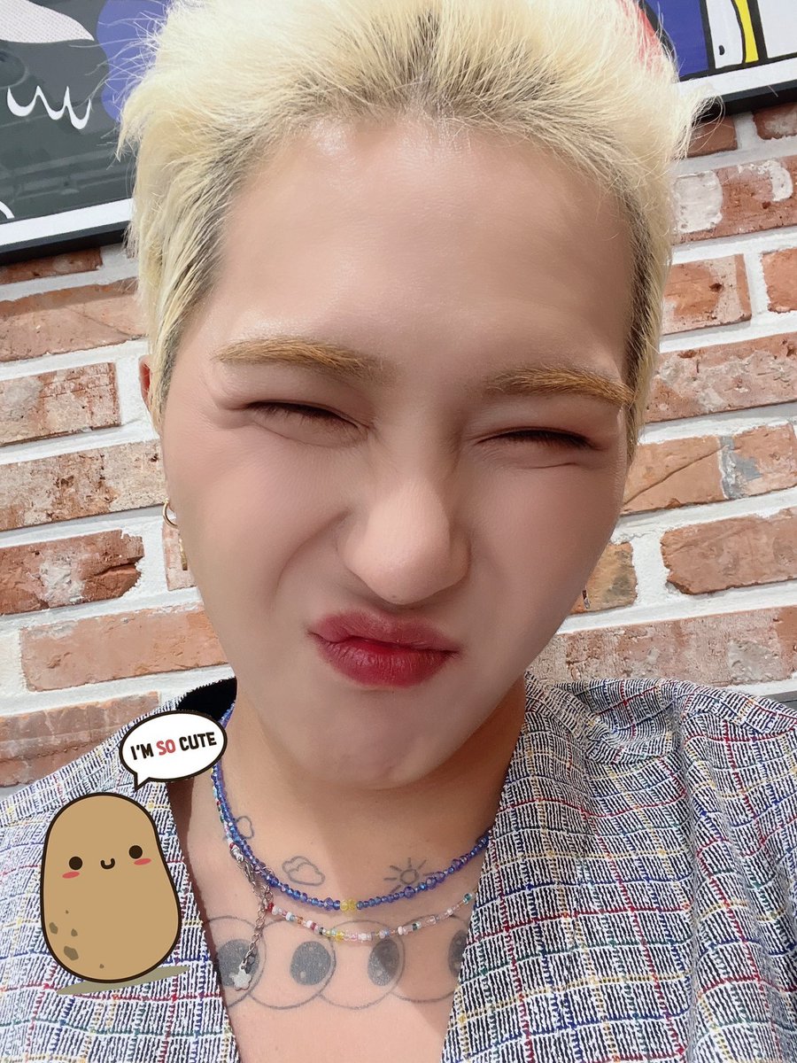 [ 220726 MINO UPDATE📷 ]
🐻 : Potato’s Eye Smile
#송민호 #MINO <a href="/official_mino_/">official_mino_</a>