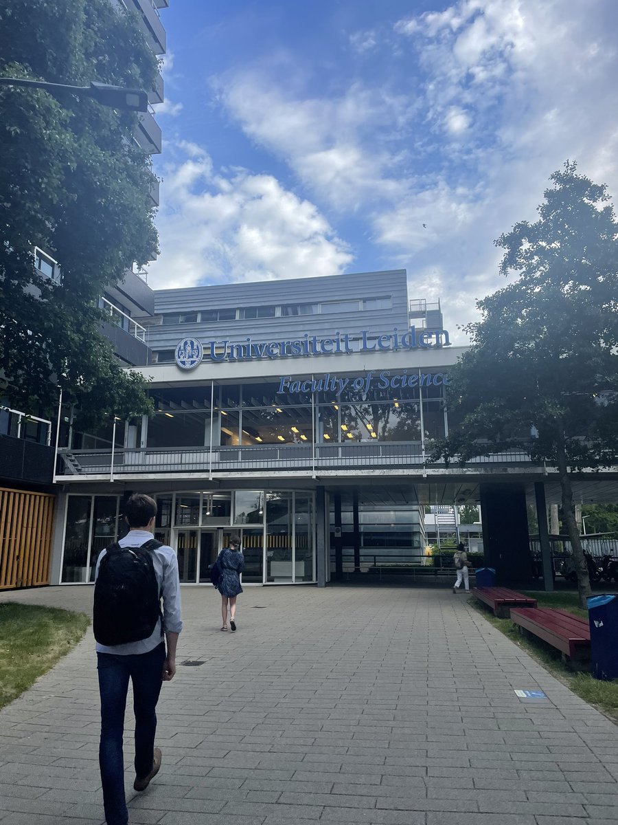 Emma_L_Dodd's tweet photo. Four years ago I was here at the University of Leiden for LEAPs! π€© It feels very good and reminiscent to be back for #LCGalacticAcceleration, now talking about my PhD work! https://t.co/mraaZZccFF
