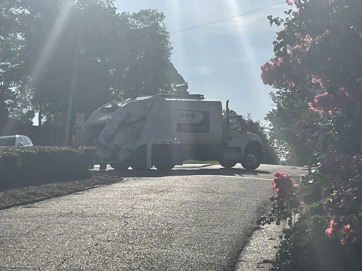 littojd's tweet photo. Captured the #JxnProblems City Council’s white whale on film this morning. https://t.co/hv2uOZIcYa