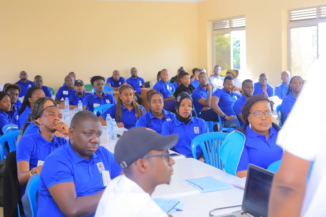 fufatv1's tweet photo. Day 2 | FUFA D-CEO, in charge of football Decolas Kiiza and FUFA President Moses Magogo led today's Football Administration and Management Course(FAMACO) presentations at the Technical Centre in Njeru.
#FUFAUpdates | #HomeOfUgandanSport https://t.co/CZs2Ck0Z96
