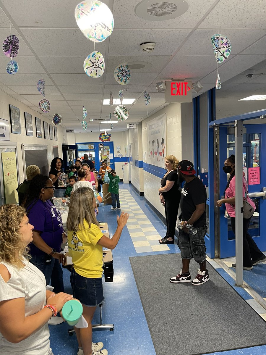 Ambur Bolling tweet media