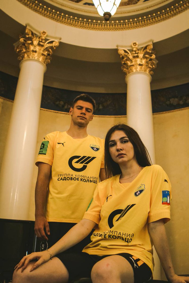 LigaTV's tweet photo. 😎 Немного стиля из ПФЛ вам в ленту

Красногорский «Зоркий» красиво представил домашнюю форму в музее-усадьбе «Архангельское»

Признайся, захотел https://t.co/TngTX35D8P