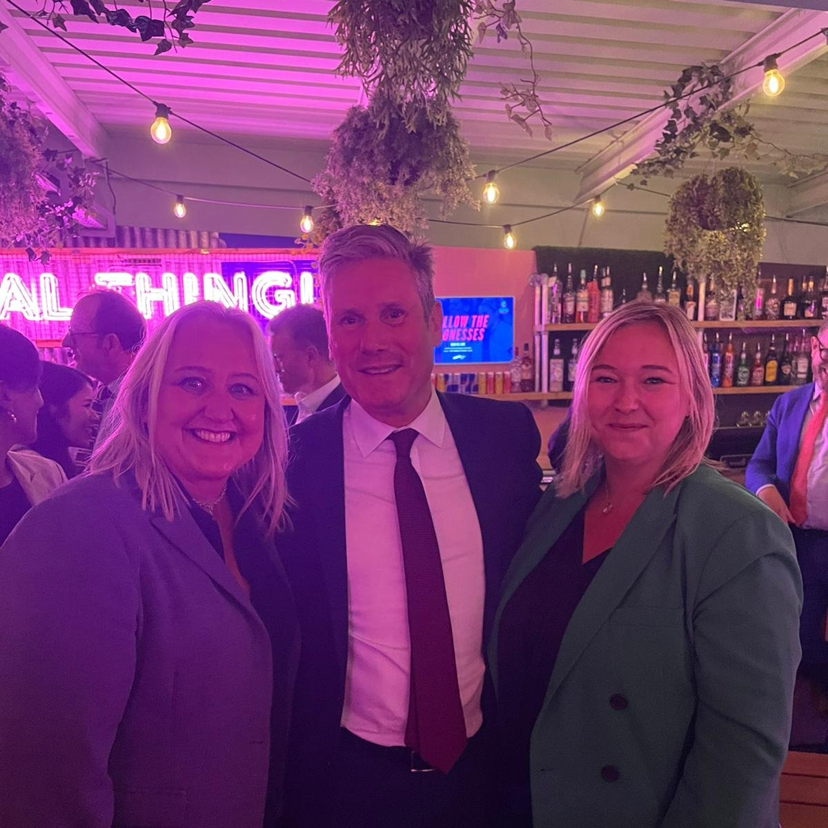 HPC_HRservices's tweet photo. Some of our team attended the very insightful @UKLabour and @DIBLiv event yesterday, with speeches from shadow chancellor @RachelReevesMP and a keynote speech from @Kier_Starmer. https://t.co/4Io3x3kyQy