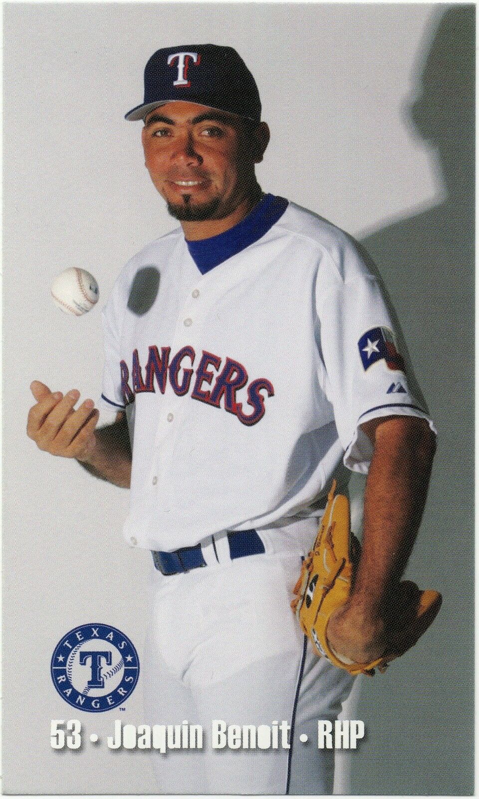 Happy Birthday to former pitcher Joaquin Benoit. 