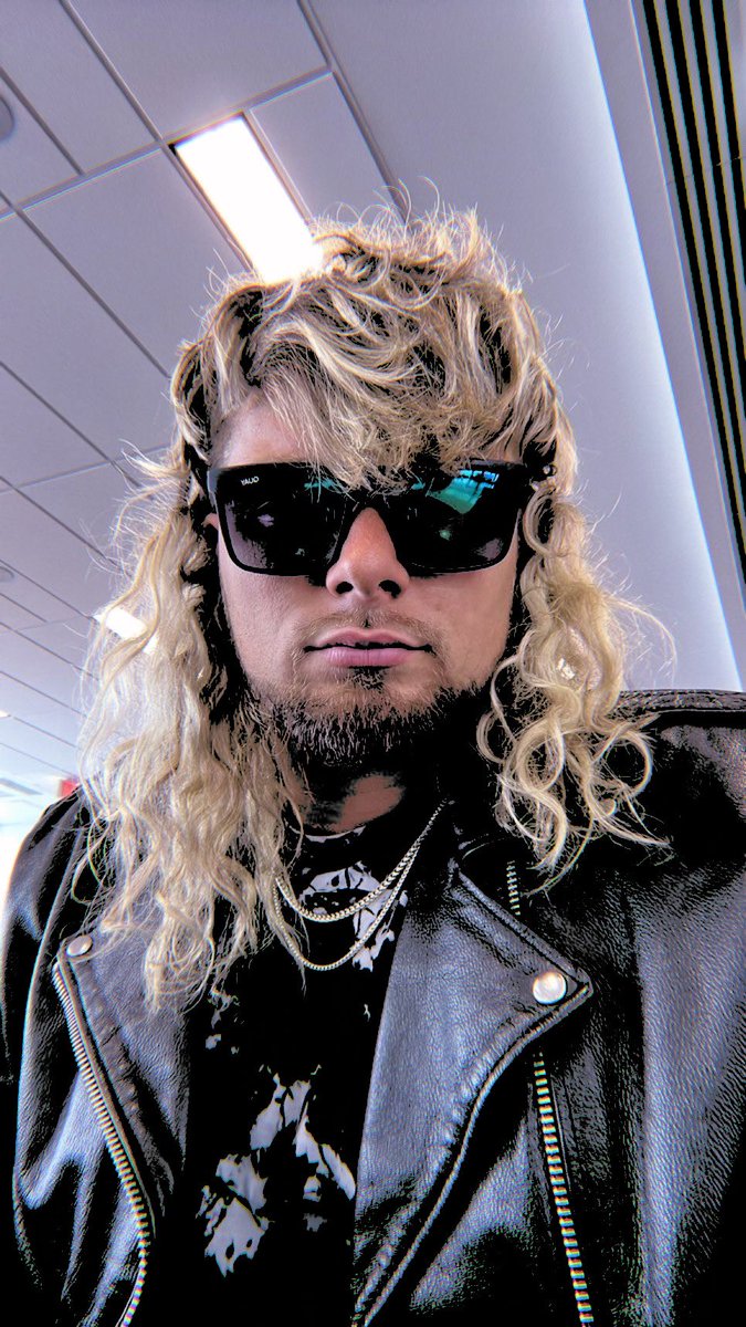 HighFlyinJr's tweet image. Billy Hargrove tease.