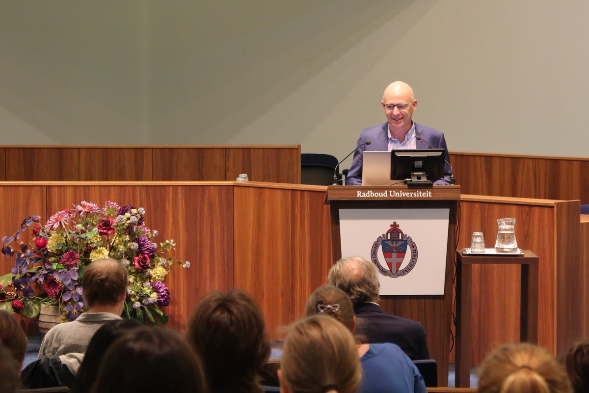 MPI_NL's tweet photo. On 5, 6 and 7 July 2022, @StanDehaene gave three lectures at the #NijmegenLectures 2022. These lectures are now online available: https://t.co/QyvKiCpEel https://t.co/5srwkbqkFy