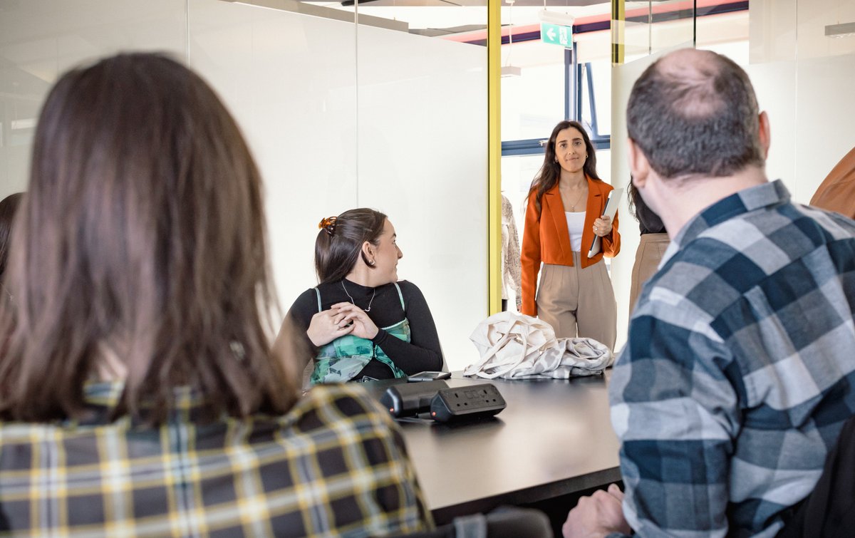 ClearStoryInt's tweet photo. Weโre hiring!
Our rapidly growing PR agency is looking to recruit a talented Senior Account Executive who wants to further their skills and hone their international PR expertise.
Apply today: https://t.co/eumFGubfAb
#PRJobs #PRVacanies #PRIreland #startupjobs #TechSector https://t.co/TDhOVaOCxe