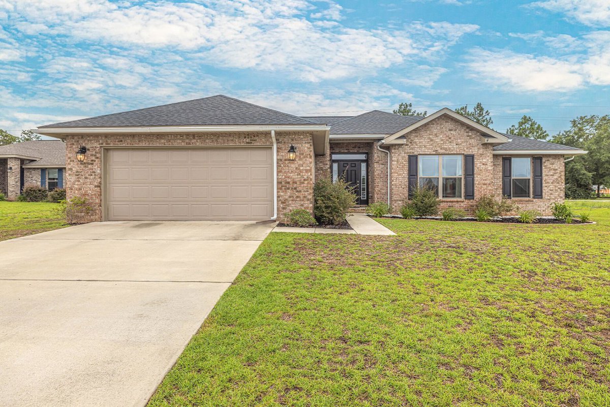 3624 Ranch Drive in Crestview, Florida is move-in ready and waiting for you! To schedule a tour of this lovely 4 bed, 2 bath home, please contact Lisa Deering at 702-885-1029.