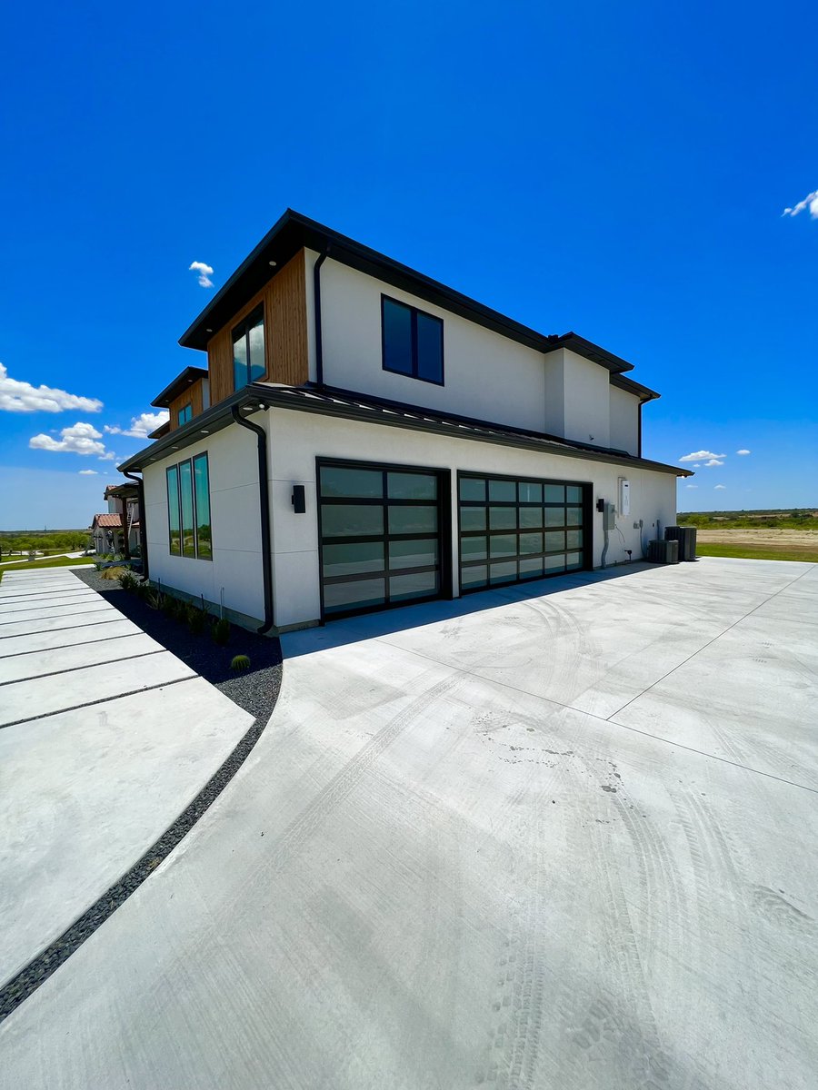 Ever fell in love with a home before?