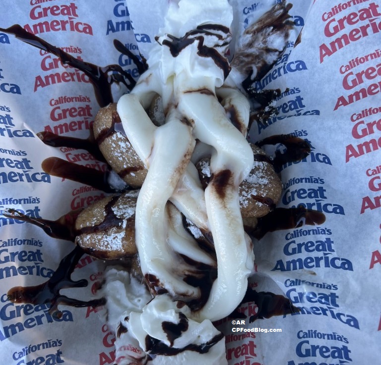 CGAFoodBlog's tweet image. Loaded Oreo cookies from Sweet Treats at #CAGreatAmerica

Great combination for a refreshing treat in the summer heat.