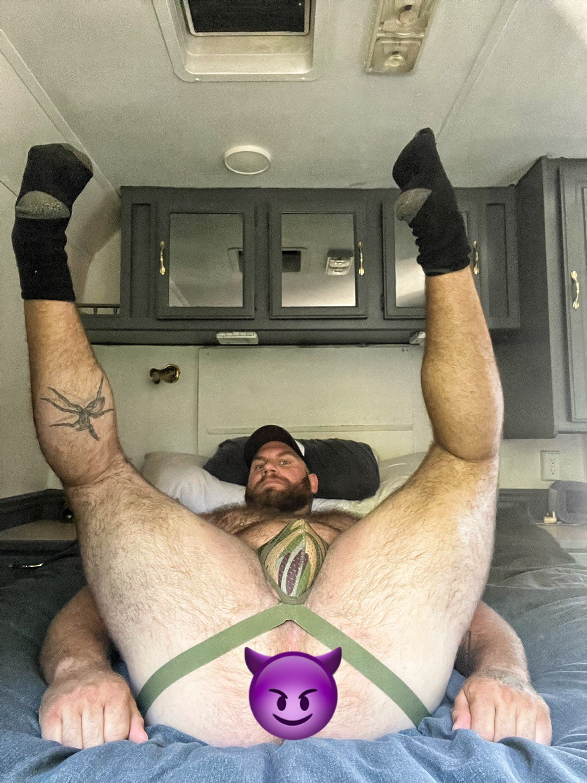 TW Pornstars - 4 pic. Oz (Naughtiest Gay Bear On OF) 😈. Twitter. (Retweet)  if youd like a big Aussie bear to cuddle.!! hairybear. 2:21 PM - 26 Jul  2022
