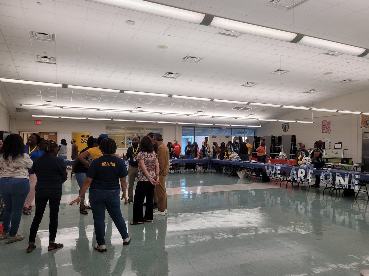 Krynica Drake-IT (@apsitkrynica) on Twitter photo Engaging conversations focusing on equity are currently happening <a href="/APSClevelandES/">APS Cleveland Avenue Elementary School</a> as we prepare for Day1APS! <a href="/TheCAEPrincipal/">Dr. Enrique Ralls</a> @ClevelandRemika <a href="/Selenaflorence/">Selena Florence, Ed. D.</a> <a href="/ahrosser/">Aleigha H-Rosser EdD</a> <a href="/apsitnatasha/">Dr. Natasha Rachell</a> <a href="/tc_dreams/">Tomiko Cobb</a> Engaging conversations focusing on equity are currently happening <a href="/APSClevelandES/">APS Cleveland Avenue Elementary School</a> as we prepare for Day1APS! <a href="/TheCAEPrincipal/">Dr. Enrique Ralls</a> @ClevelandRemika <a href="/Selenaflorence/">Selena Florence, Ed. D.</a> <a href="/ahrosser/">Aleigha H-Rosser EdD</a> <a href="/apsitnatasha/">Dr. Natasha Rachell</a> <a href="/tc_dreams/">Tomiko Cobb</a>