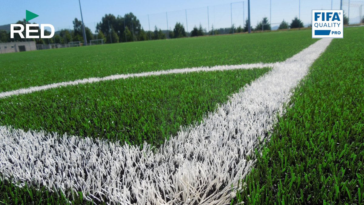 Allô Lousada?! 📞 

Já temos aqui o Relvado Sintético Desportivo que nos pediu! É com o “toping” de “FIFA QUALITY PRO” do costume? ⚽️

É para já!!! 👷‍♀️
#REDSynteticgrass 
#complexodesportivodelousada
#AFPorto
#TurfgrassExperts