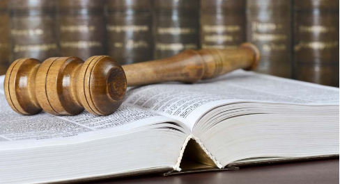 Our #ThursdayThought is for all those victims of domestic abuse who can now be spared being cross-examined by their alleged abusers in family and civil courts. The change is part of the government’s landmark Domestic Abuse Act (2021). gov.uk/government/new…
