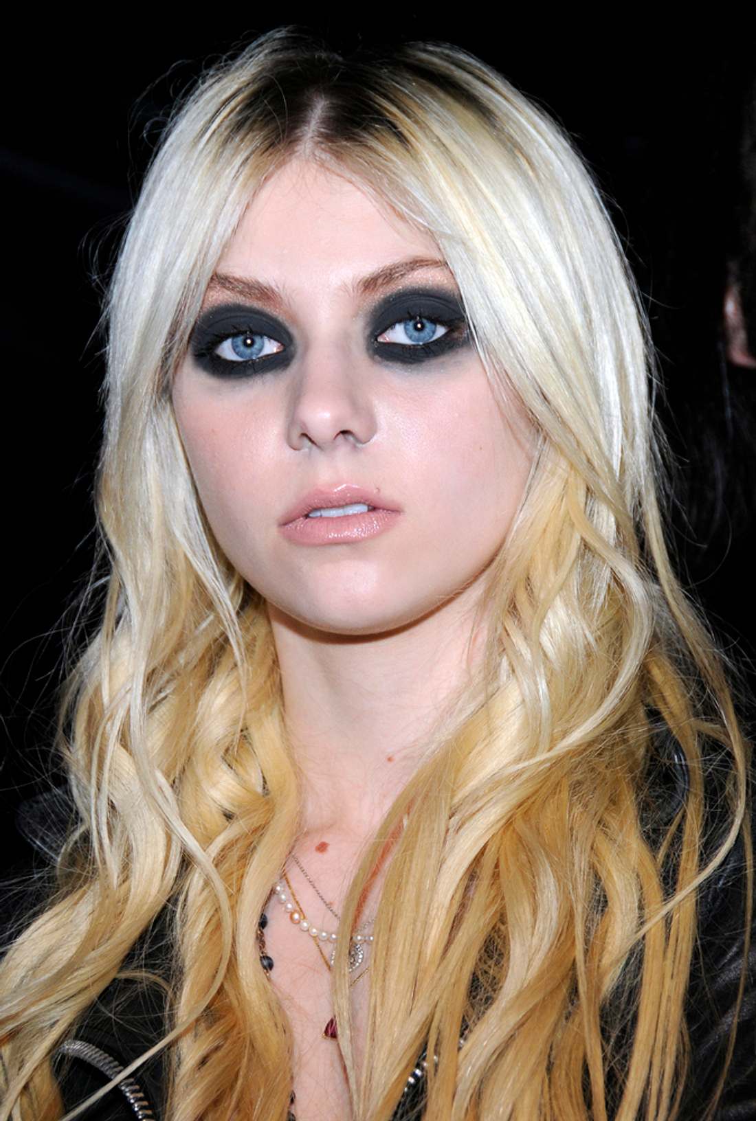 Happy Birthday dear Taylor Momsen! 