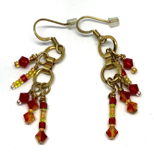 CreativeObs's tweet image. Get this summer look!
Earrings: Red and Orange Crystals on Gold Tone Chain

Earrings: Red and Orange Crystals on Gold Tone Chain. Ear hooks are gold plated steel. Length is 1.5 inches from top of hook.

Sale price: $9.99

creativeobsessionllc.com/shop/ols/produ…