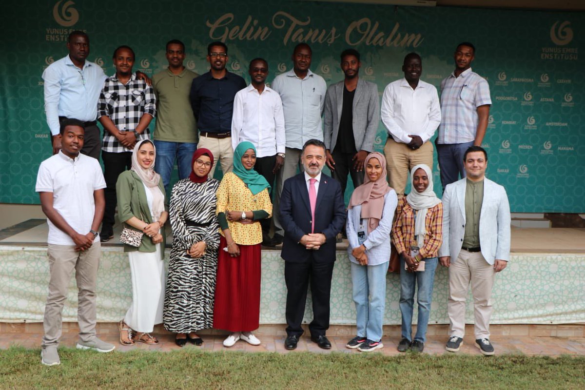 ineziroglu's tweet photo. Türkiye’de okuyan Sudanlı öğrencilerle buluştuk.Gönül elçilerimiz. 🇹🇷🇸🇩 https://t.co/OvvHn5k06d