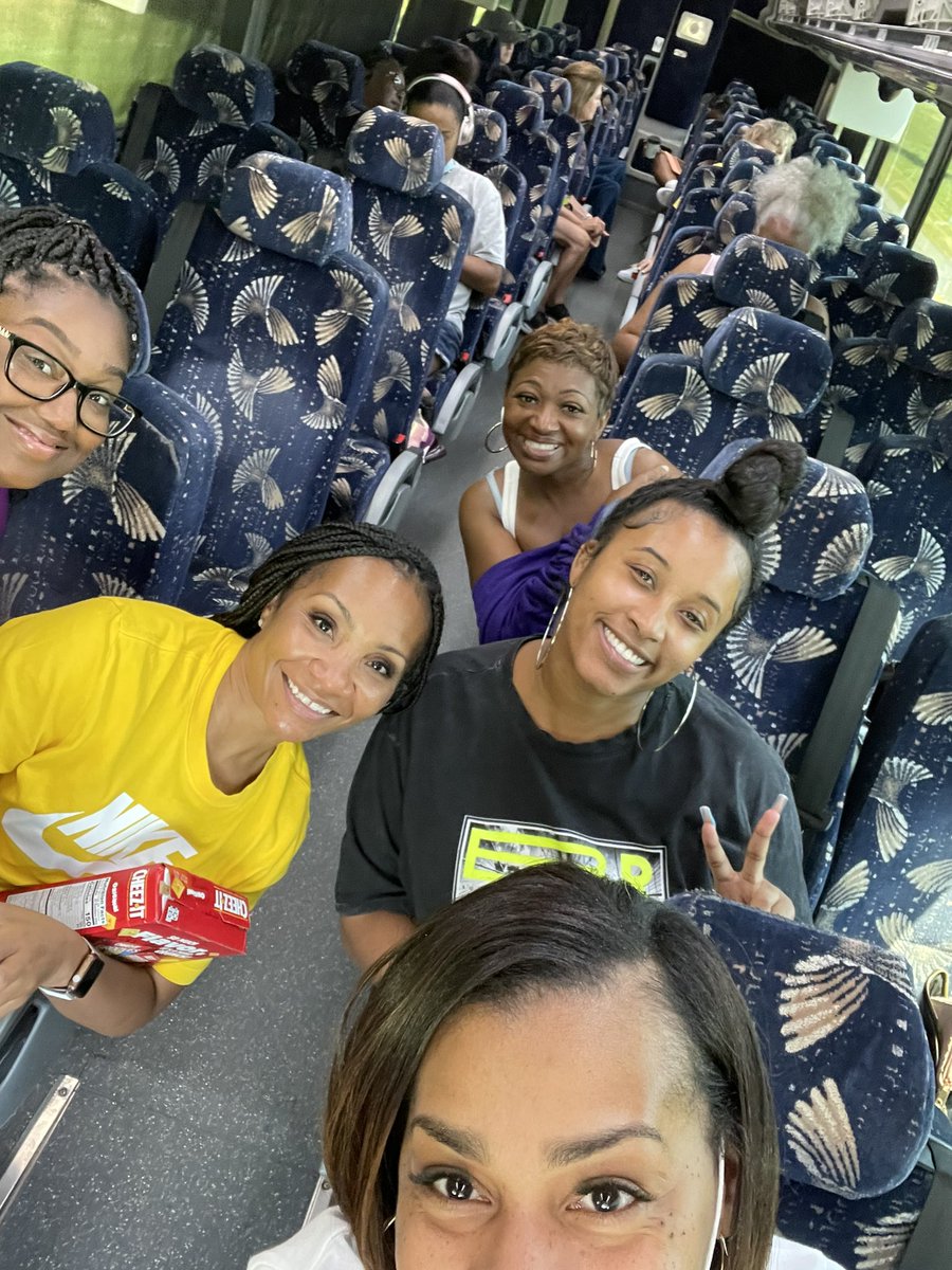 On our way to Irving, Tx for High Impact Teams Solution Tree Conference. We are excited and ready to learn. <a href="/MabelvaleElLRSD/">Mabelvale Elementary</a> <a href="/dlsmith1221/">Darian Lynn Smith</a> <a href="/DrJermallWright/">Jermall Wright</a> <a href="/LoringShay/">Dr. Shay Spriggs-Loring</a> #PLC4AR