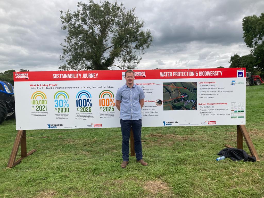 TirlanFarmLife's tweet image. Great work by our ASSAP Sustainability Advisor Michael Hassett at the @farmersjournal Tullamore Open Day today, discussing #LivingProof, on-farm water quality best practice and all things sustainability🌳.

#watersprogramme #teagascenviron #dairysusireland