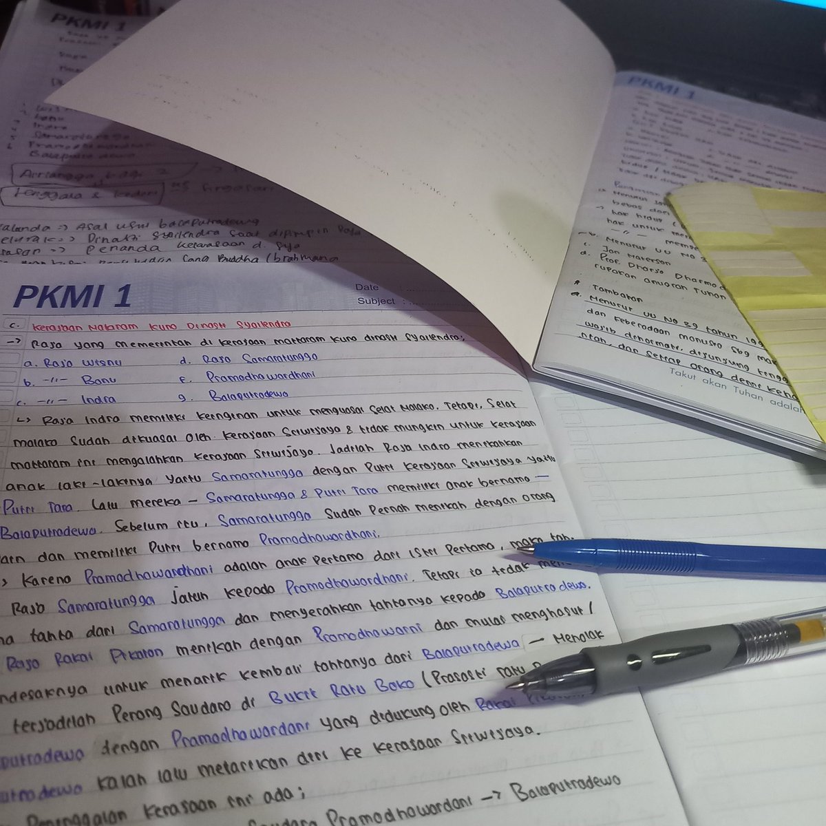 satorusugus's tweet photo. [26.07.22] — nugas ctt ppkn &amp;&amp; sejarah minat kerajaan mattaram kuno — silsilah dan tujuan raja2 kerajaan mattaram kuno sambil nonton yuvi phan tea slayyyyyy😎🤟🏻💅🏻 https://t.co/QMdNNzWgXz