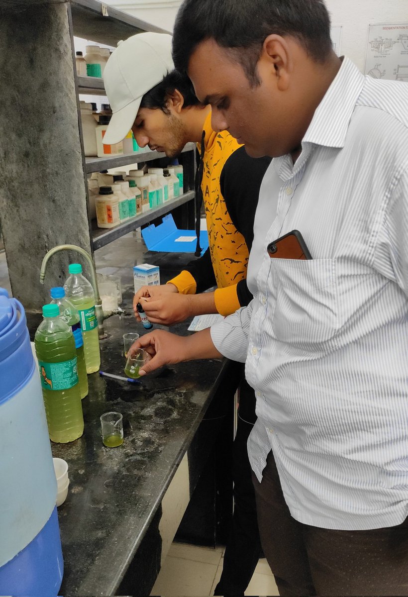 Areeb21470850's tweet photo. #MissionAmritSarovar -Jal Dharohar Sanrakshan
Location: Salim Ali Lake, Aurangabad,MH
Team:MGM's JNEC
Week 2/Day 06
26/07/22
-Poster preparation.
- Study of hydrology.
-Testing on water sample.
#AICTE #ministryofhousingandurbanaffairs #ministryofeducation #MGMU #JNEC https://t.co/z03dF8heMq