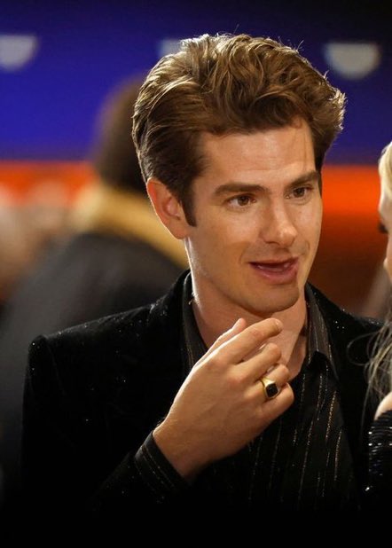 daily bugboy semi ia📚 (@forbugboy) on Twitter photo 