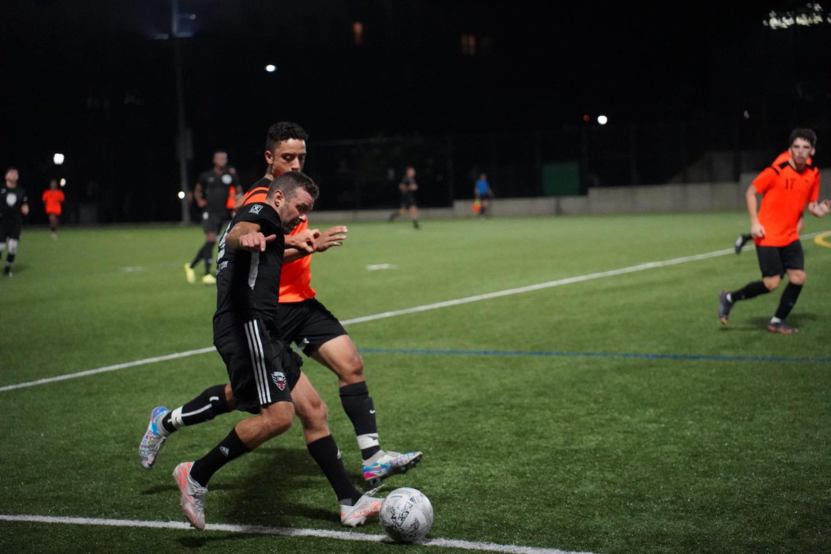 APL Official tweet media