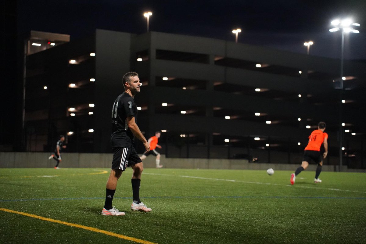 APL Official tweet media