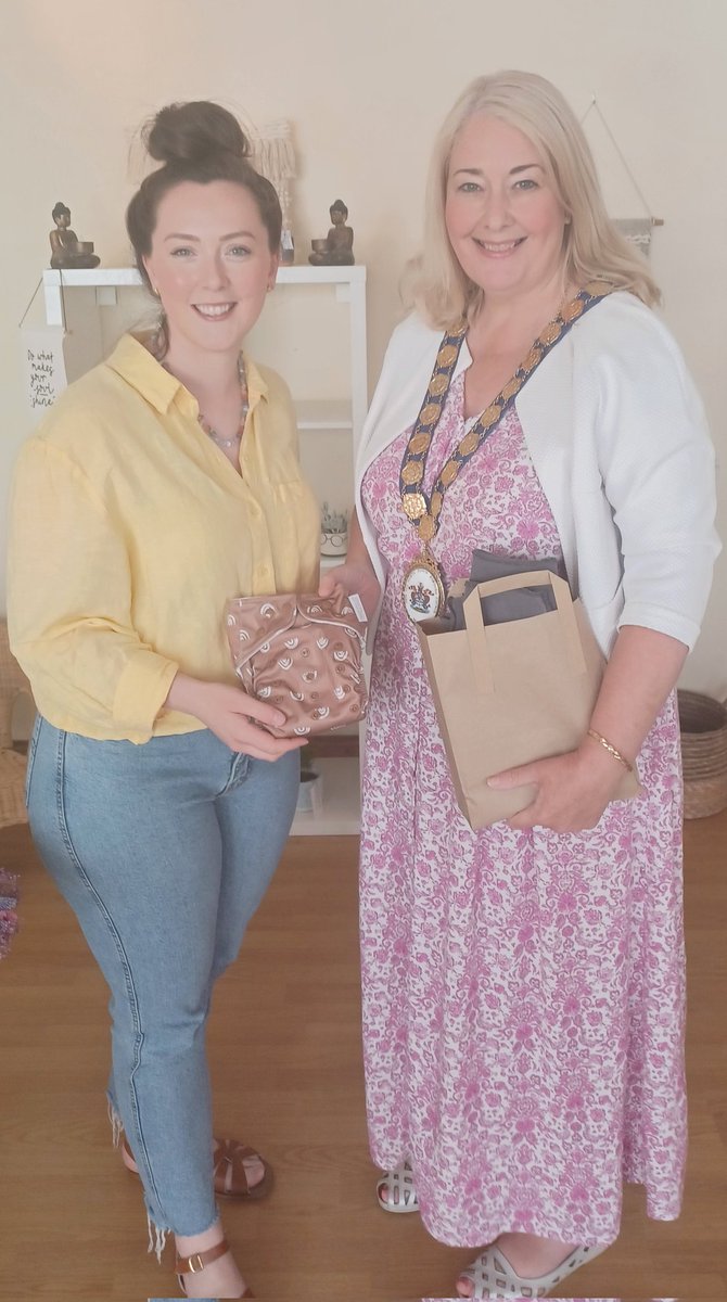 KarenDouglas_NI's tweet photo. Congratulations to Debra Telford on her pop-up shop in Comber, #EarthMade beautiful products 😍 couldn't resist a few purchases!! #Comber #popupshop #ecoshop #sustainableliving #supportlocal https://t.co/S1FAHmq9C4