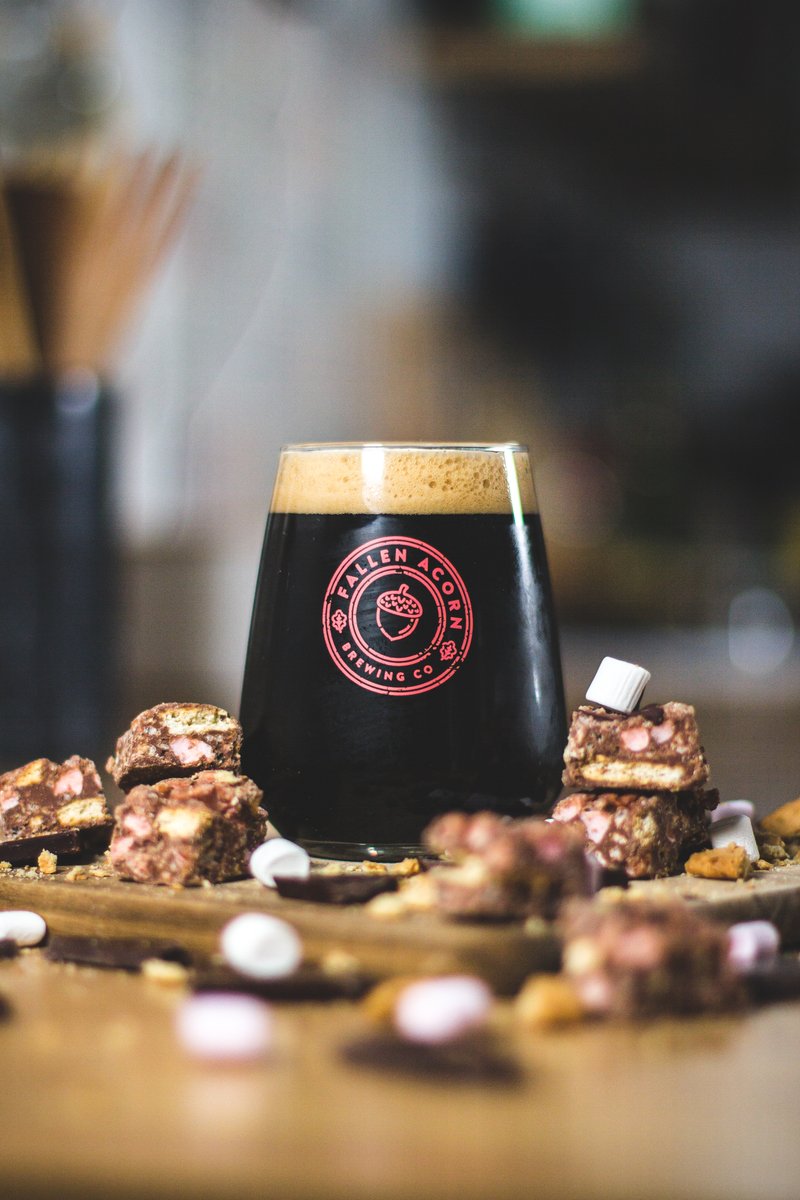 FallenAcornBrew's tweet photo. Run a pub? Want keg & cask beer?
Come direct - we ship nationwide.
Drink in a pub? Tell your local to grab some beer!
Sign up: https://t.co/Ty7Xt9mxe6
#craftbeer #realale #beer #beeroclock #pubs #camra #caskbeer #cask #kegbeer #traditionalbeer #tradbeer #modernbeer #ukpubs https://t.co/WrOj3GDeYA