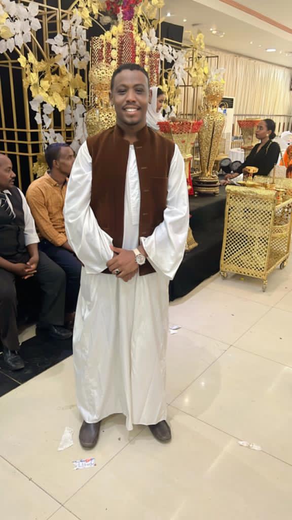 Qusai32277210's tweet photo. فلا الهوامش تليقُ بي ولا أنصاف الأشياء تعنيني♥ https://t.co/rbYJunEA7L